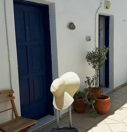 Pavlos Livadia (Tilos)