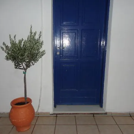 Pavlos * Livadia (Tilos)