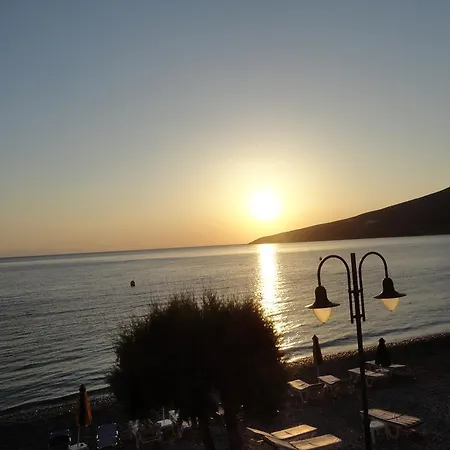 Pavlos